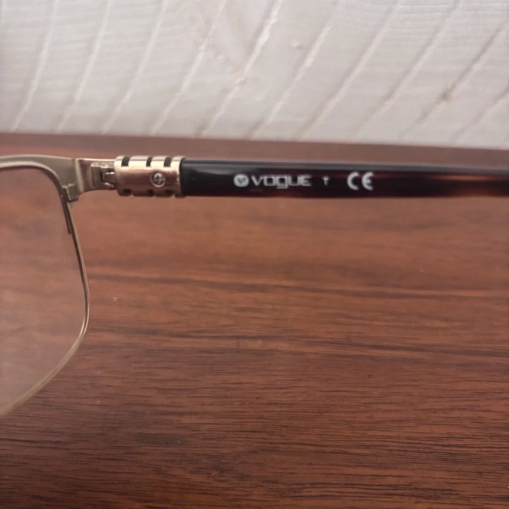 Vogue VO4050 997  Eyeglasses Frames Brown Womens Full Rim‎  51-17-135  2257